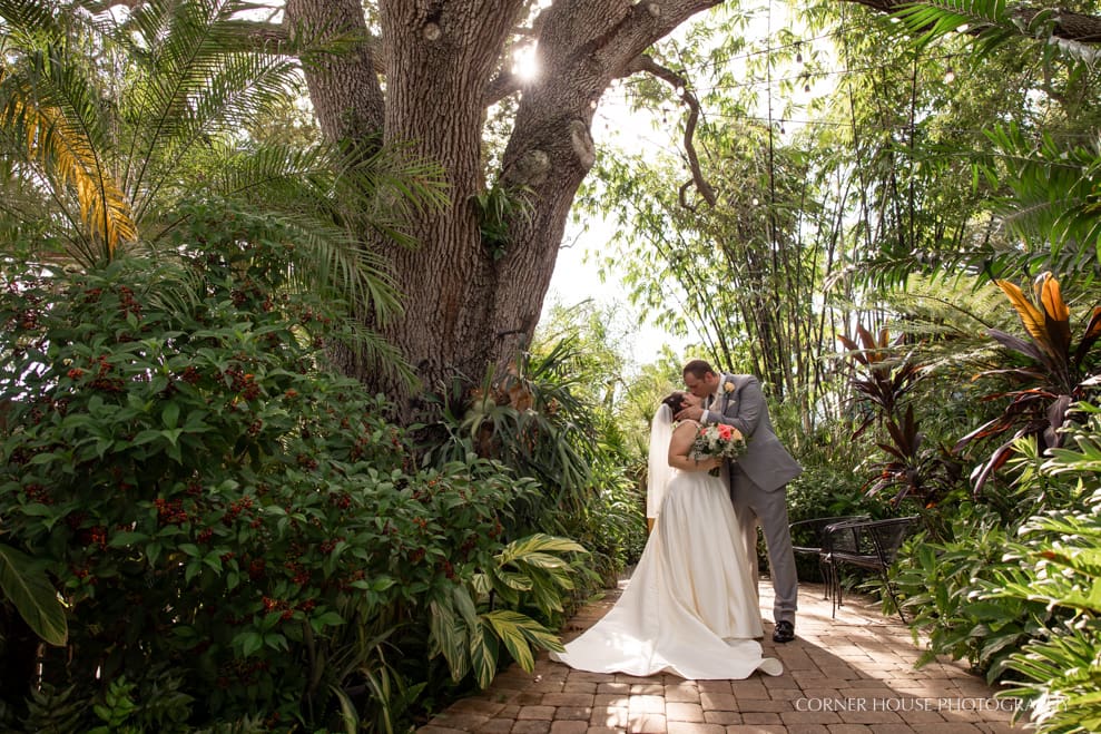 Sarasota Garden Club Wedding - Corner House Photography