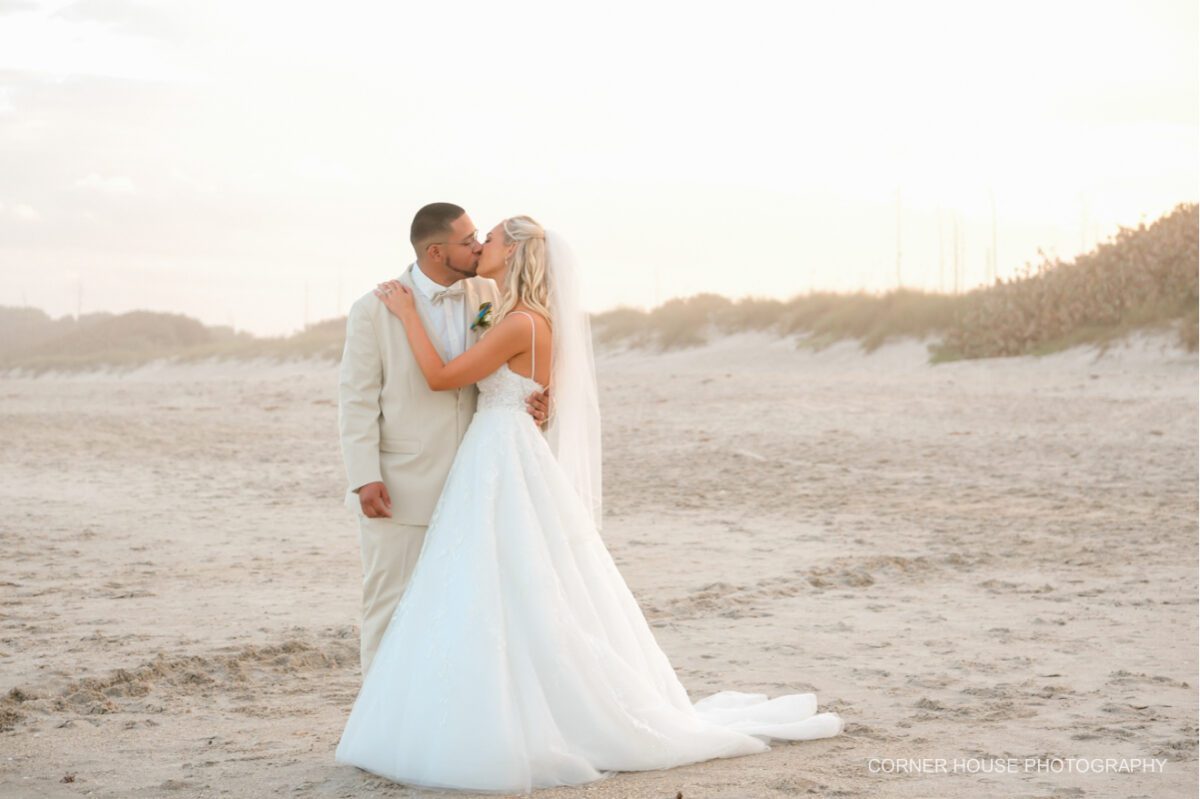 Crowne Plaza Melbourne Beach Oceanfront Wedding