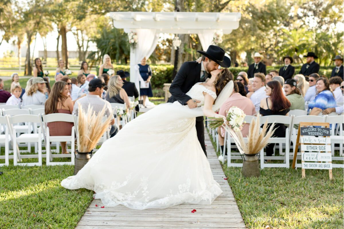 Magnolia Manor Wedding